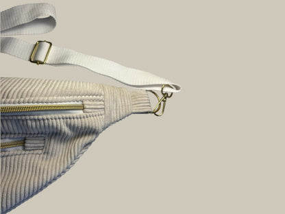 Banane velours côtelé crème