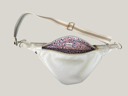 Banane simili cuir doré