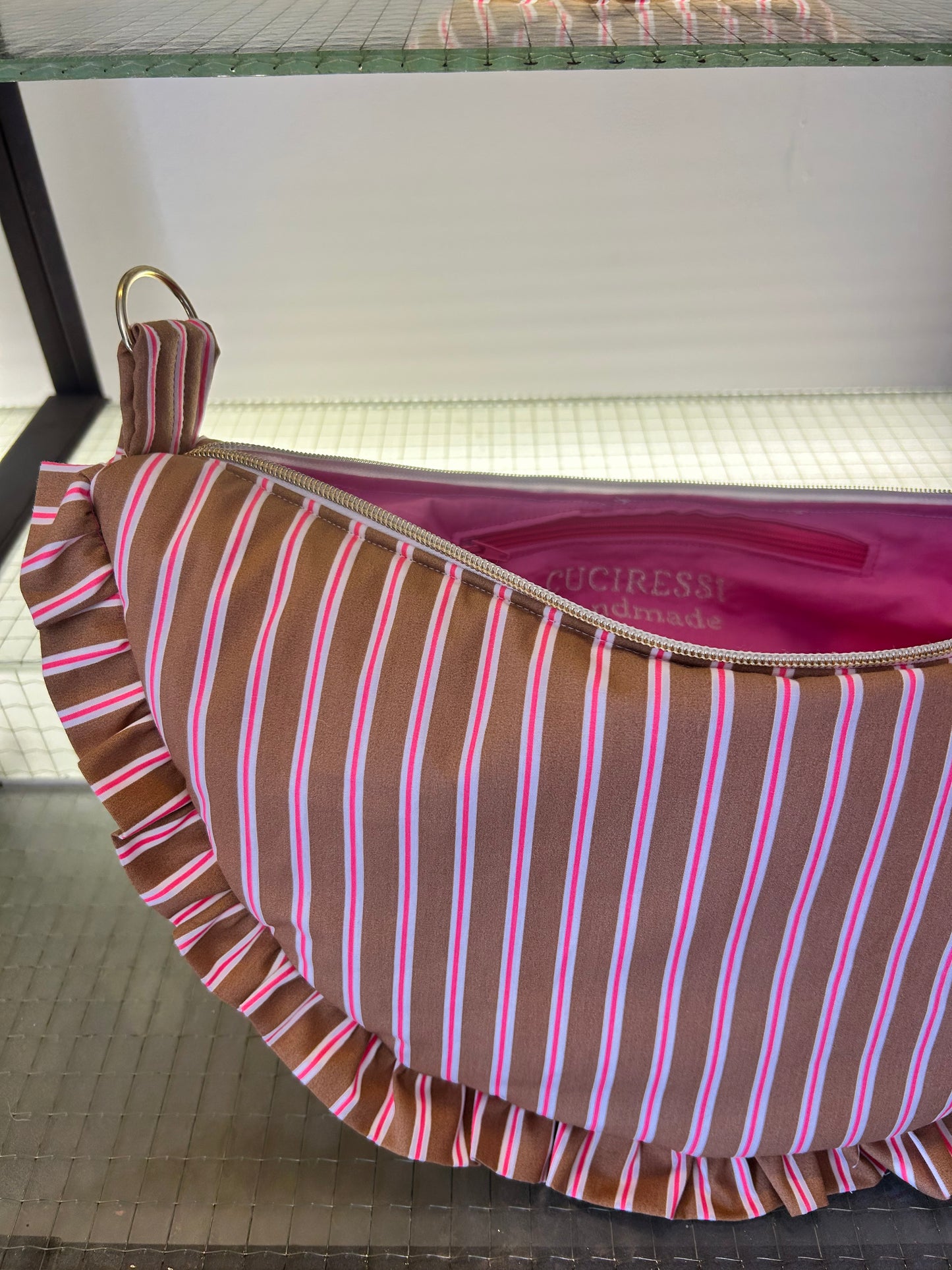 Sac demi-lune grand modèle