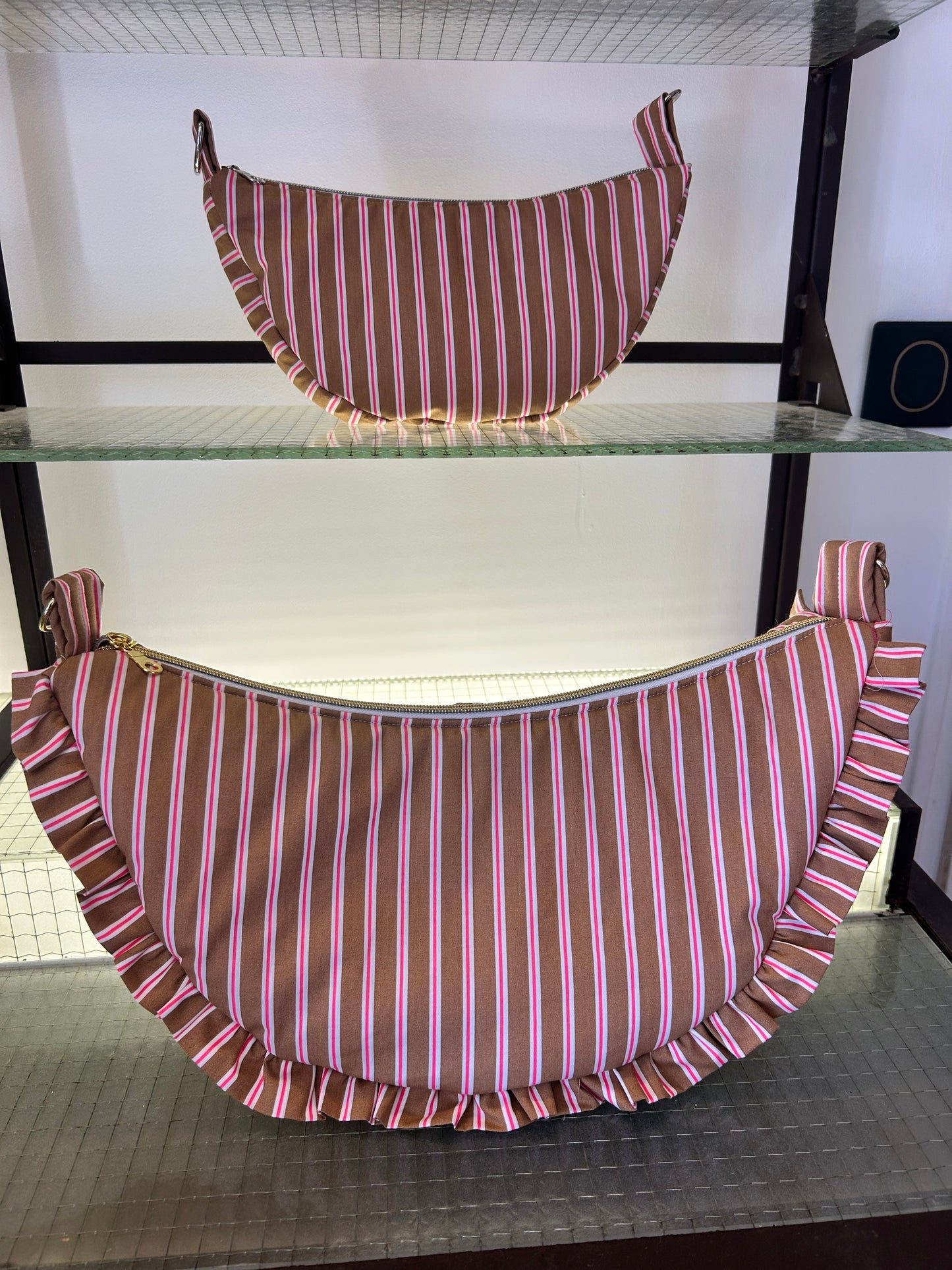 Sac demi-lune grand modèle