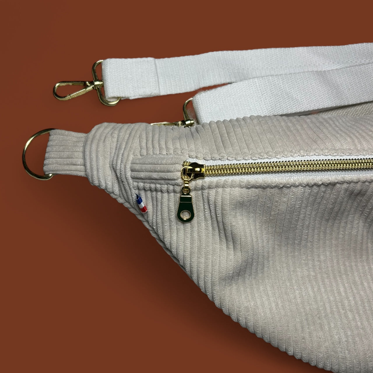 Banane velours côtelé crème